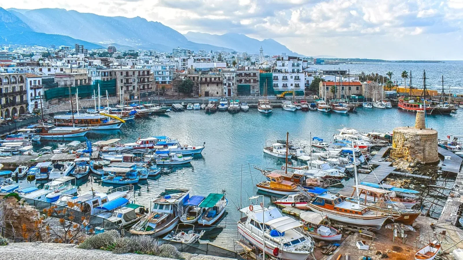 Alsancak, Lapta und Esentepe im Vergleich: Drei Küstenstreifen, drei Budgets