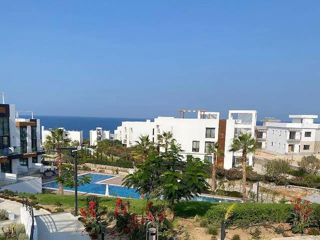 Apartment zum Verkauf in Esentepe: Neubau mit eigenem Pool im Erdgeschoss