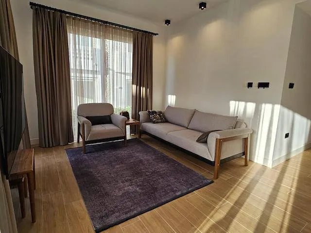 Bezugsfertige 2+1 mit Terrasse und Pool, Ansicht 3