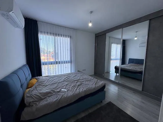 Möblierte Erdgeschosswohnung mit Bergblick, Ansicht 3