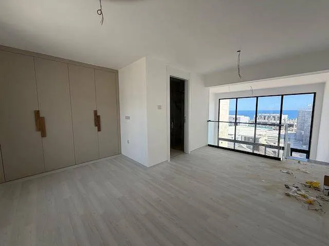 Apartment zum Verkauf in Esentepe: Zwei Schlafzimmer mit Garten und Terrasse