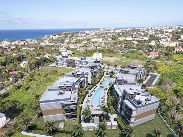 Apartment zum Verkauf in Kyrenia: Zwei Schlafzimmer, Garten und Poolzugang
