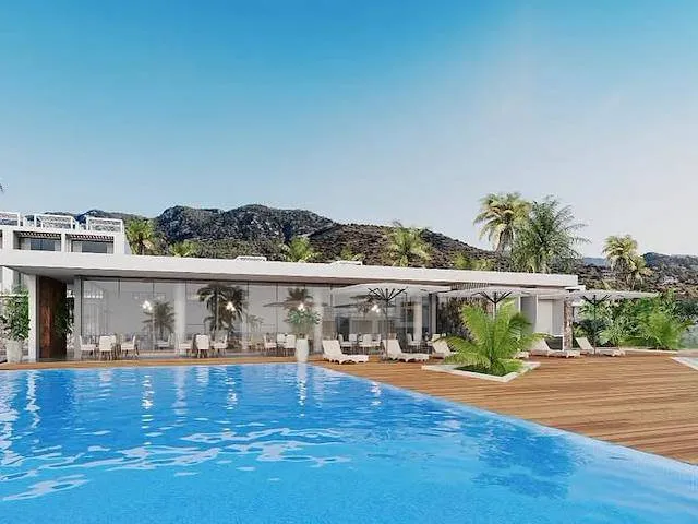 Neuwertige 2+1 mit Terrasse und Pool, Ansicht 2