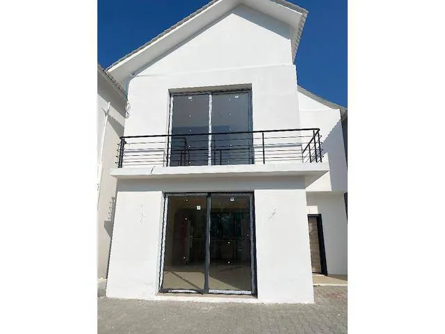 Villa zum Verkauf in Kyrenia: Neues Zuhause mit Garten und Bergblick