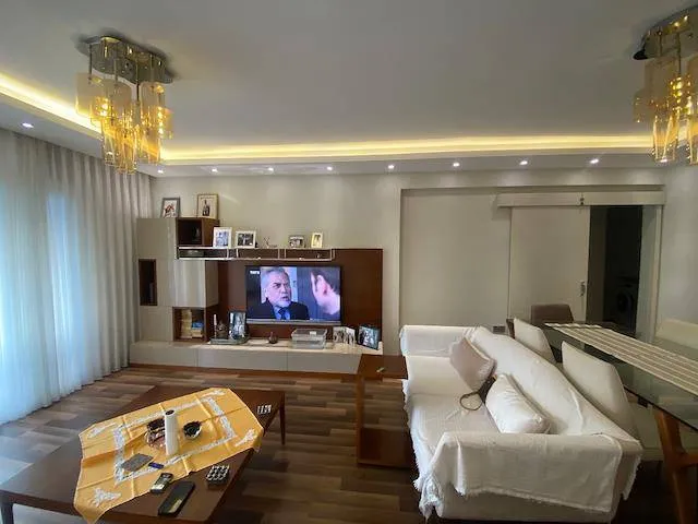 Apartment zum Verkauf in Kyrenia: Möblierte 170 m² Wohnung nahe dem alten Hafen